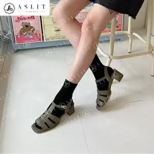 [애슬릿] 천연 소 가죽 글래디 스트랩 미들 힐 샌들