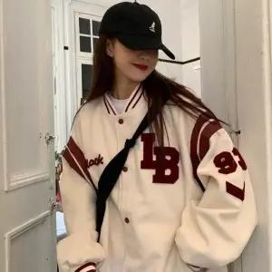 여자 대학생 룩 간절기 야구 점퍼 바시티_20293397_667501