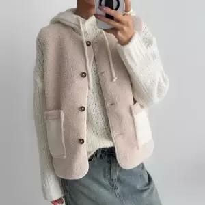 [신상오픈런]여자 뽀글이 배색 스웨이드포켓 단추 겨울 양털 조끼 (42357286)