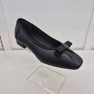 [ELCANTO]엘칸토 HC11 양가죽 여성화 스퀘어토 리본 플랫 A1T1U4Q2619 (S46771997)