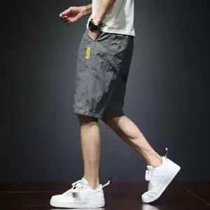 밴딩반바지 남자학생 여름 시원한 패션 베이직 주름 반바지
