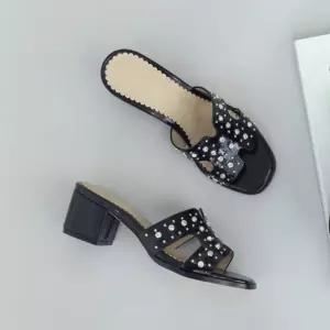 여성슬리퍼 6cm 큐빅 뮬슬리퍼 미들힐 슬리퍼 샌들 LmN6+2LnO