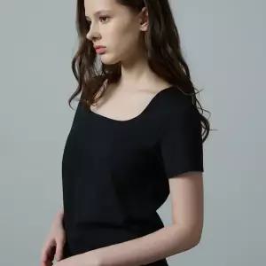 [레슈엠] 스퀘어 블라우스 티셔츠