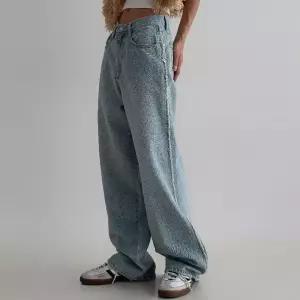 [신상오픈런]테슬 연청바지 여성 논스판 골반 와이드데님팬츠 (31713267)