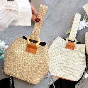 여성 버킷 라탄숄더백 숄더 여름라탄가방 가벼운숄더백 체인 여성여름가방 가방 라탄