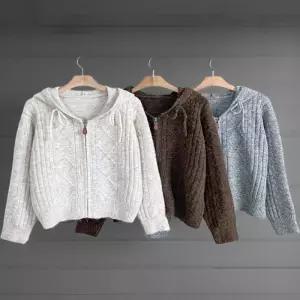 [신상오픈런]여성 캐주얼 꽈배기 후드 집업 가디건 (41913384)