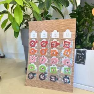 [반려] 강아지 자수 태슬 한복 빗살핀 20개 세트 애견 머리핀