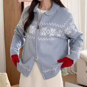 [신상오픈런]여성 카라넥 배색 나그랑 눈꽃 패턴 집업 가디건 가을용 (41315559)