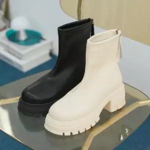 [신상오픈런]삭스부츠 타이어굽 청키 키높이 키작녀 숏워커 (28768624)