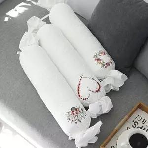 하얀색 캔디쿠션 플라워 자수 레이스 인테리어 쿠션