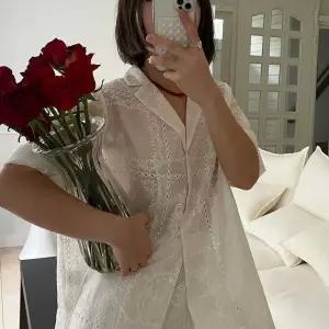 펀칭 셔츠 스커트 바스켓 레이스 세트