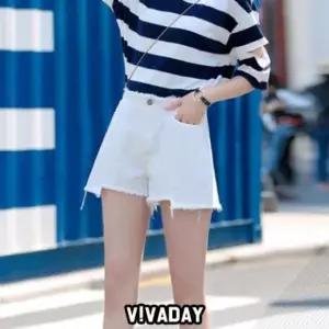 [옷은날개] LEA-A117 언발컷팅 핫팬츠