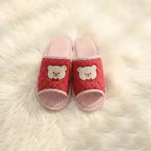 컬러매치 누빔 고무바닥 쿠션 실내화 거실화 허니베어