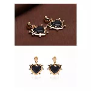 [다잇템]여자 금색 하트 귀여운 펜던트 포인트 귀걸이 (10438192A)