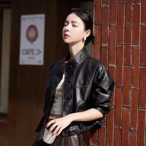 손오반 여성 하프 봄 가을 캐주얼 데일리룩 코트 가죽 무스탕 루즈핏 자켓 차림 KUK1