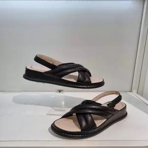 [에스콰이아][에스콰이아] 여성 경량 샌들 굽4센치 YAEMSD803 (P003586939)