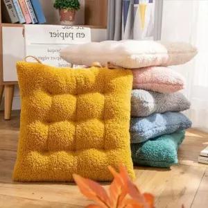 [골드스마일]겨울용 극세사 방석 사무실용 기모 의자 쿠션 학생용 플러시 소파