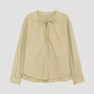 백화점 리스트 레이스 배색 리본 블라우스 TWWBLP72030