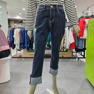 베네통/애플아울렛/슬림 일자 롤업 데님팬츠 BADPB1361