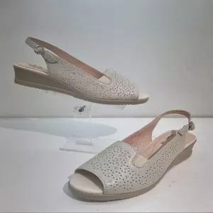 [에스콰이아][에스콰이아] 에스콰이아 여성 발편한 경량 통굽 효도화 샌들 굽4센치 PFDMSD662 (P003195453)