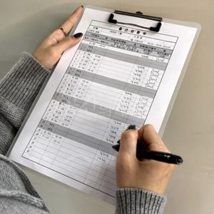 반투명 플라스틱 클립보드 서류판 A4 결재판 집게 파일판 고리형 게시판