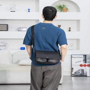 [AK플라자] [질스튜어트] [삭형콜라보] 로건 블랙 레더 플랩형 크로스 JUBA5E945BK