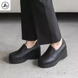 [애슬릿] 키높이 로퍼 여성 소 가죽 밴딩 사무화 웨지힐 국산