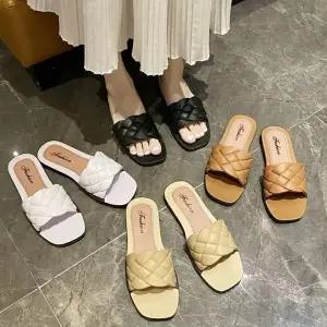 [하프클럽/]퀄팅 여성슬리퍼 사무실 학생 실내화