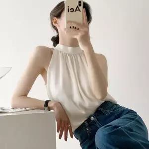 [셀러허브]쉬폰 셔링 민소매 블라우스 (S42308133)