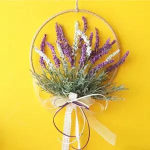 라벤더 링 리스 대 가렌더 조화 벽걸이장식 꽃장식