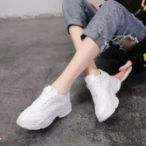 데일리 키높이 화이트 스니커즈 D8800 여성용 운동화