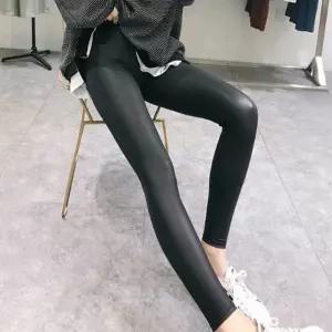 스판 가죽 레깅스 올블랙 슬림핏 광택 패션 쫄바지