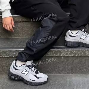 뉴발란스 2002R 남녀공용 스니커즈 운동화 슬레이트그레이 U2002RAS