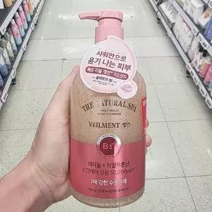 온더바디 벨먼 내추럴 스파 수분광채 사해소금 스크럽 바디워시 블랙로즈향 580ml 203155