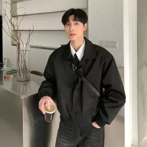 [모로엠] 남성 미니멀 카라 포켓 블루종 점퍼 ON-JUA-QWFM2HYU