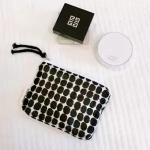 ( )화장품 생리대 미니 파우치 다용도 휴대용 여행용 소품 파우치 도트 블랙