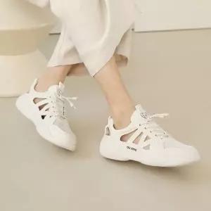 봄 여름 트렌디 스니커즈 IT 25014 봄신발 여름신발 스니커즈 트렌디 망사신발 운동화 편한신발