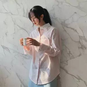 [하프클럽/]여성용 스트라이프 카라 루즈핏 캐주얼 셔츠