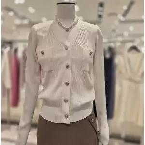 [아이잗컬렉션](타임스퀘어점패션관)골지 브이넥 니트카디건(CS3E1CD241)