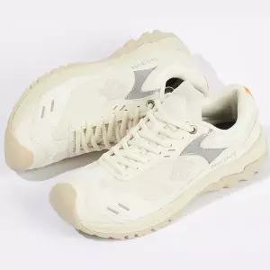 [하프클럽/데상트]데상트 어반 T450 스니커즈 SP123LCR31 CRM