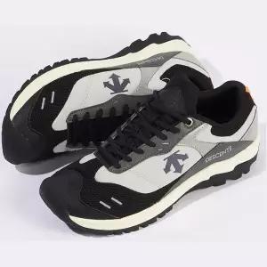 [하프클럽/데상트]데상트 어반 T450 스니커즈 SP123LCR31 GYBK