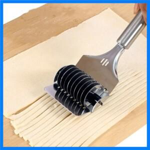 1Pcs 스테인레스 스틸 수동 스파게트 커터 파스타 기계 반죽 국수 제조기 생강 마늘 롤 분쇄기 주방 요리