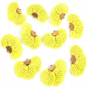 20피스 인조 가죽 선풍기 모양 태슬 키트 펜던트 귀걸이 목걸이 주얼리를 위한 필리그리 매력 드림캐쳐