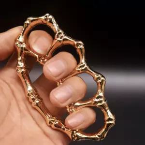 셀프보호 호신용너클 휴대용 안전용품 주먹 핑거 너클 oTS5+8scw