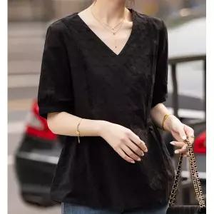 [하프클럽/패션]펀칭체크 브이넥 블라우스 26713866