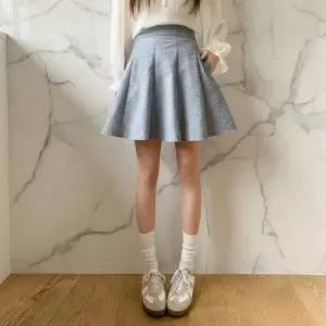 /신상오픈런 여성용 봄여름 스트라이프 스커트