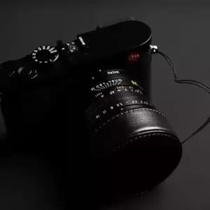 라이카 렌즈 커버 2색 자동 개폐 캡검은색 Q2 Q3 오토 도구용