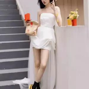 미니드레스 키작녀 셀프 드레스 스냅촬영 야외