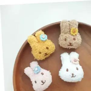 (이거찜)귀염뽀짝 토끼 인형 브로치 가방 옷 악세사리