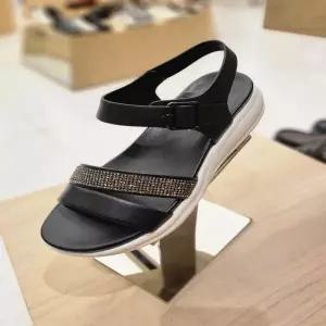 탠디 TANDY 여성화 세미캐주얼 스트랩샌들 J1571 블랙 4CM